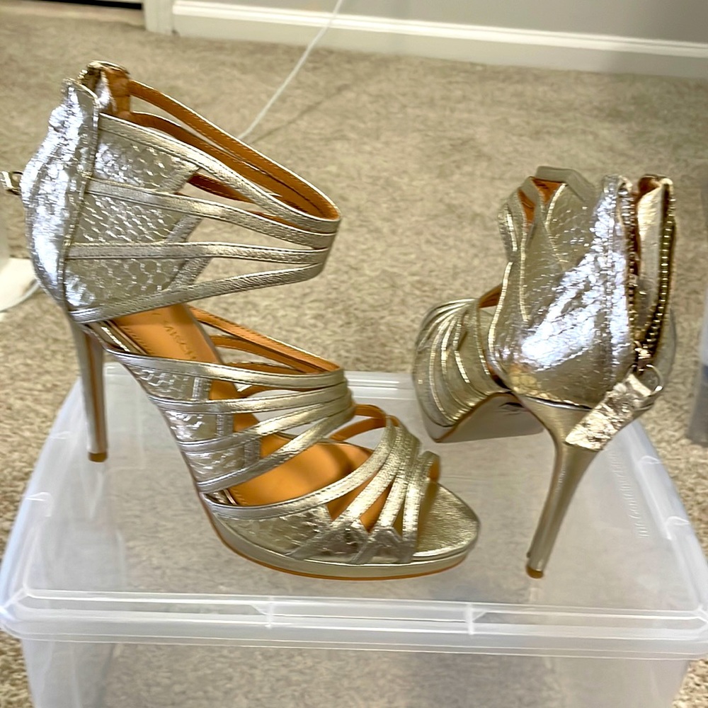 Badgley Miscka, gold platform heels, gladiator, strappy cage detail, size 8